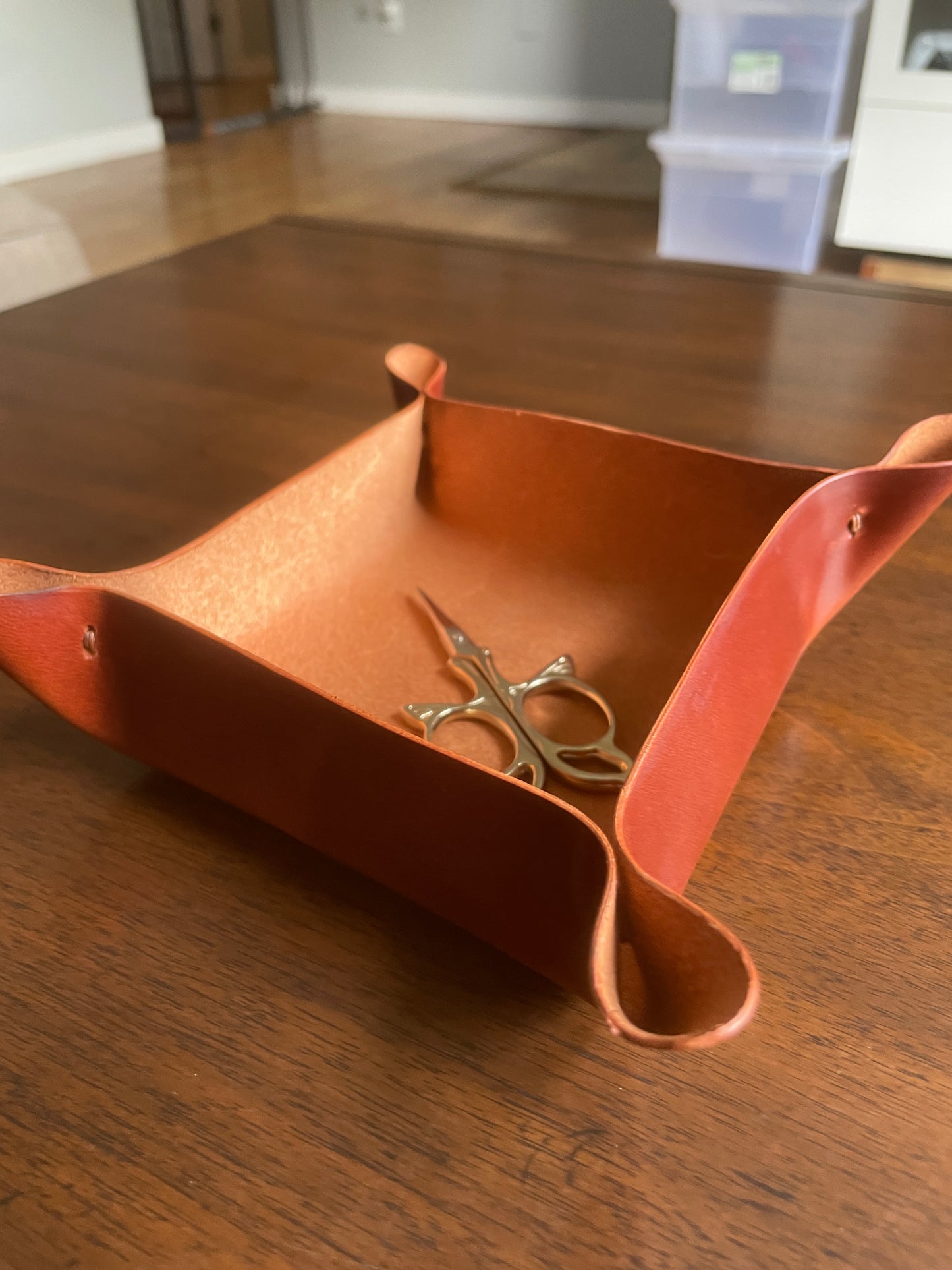 Arrowsmith Valet/Dice Tray
